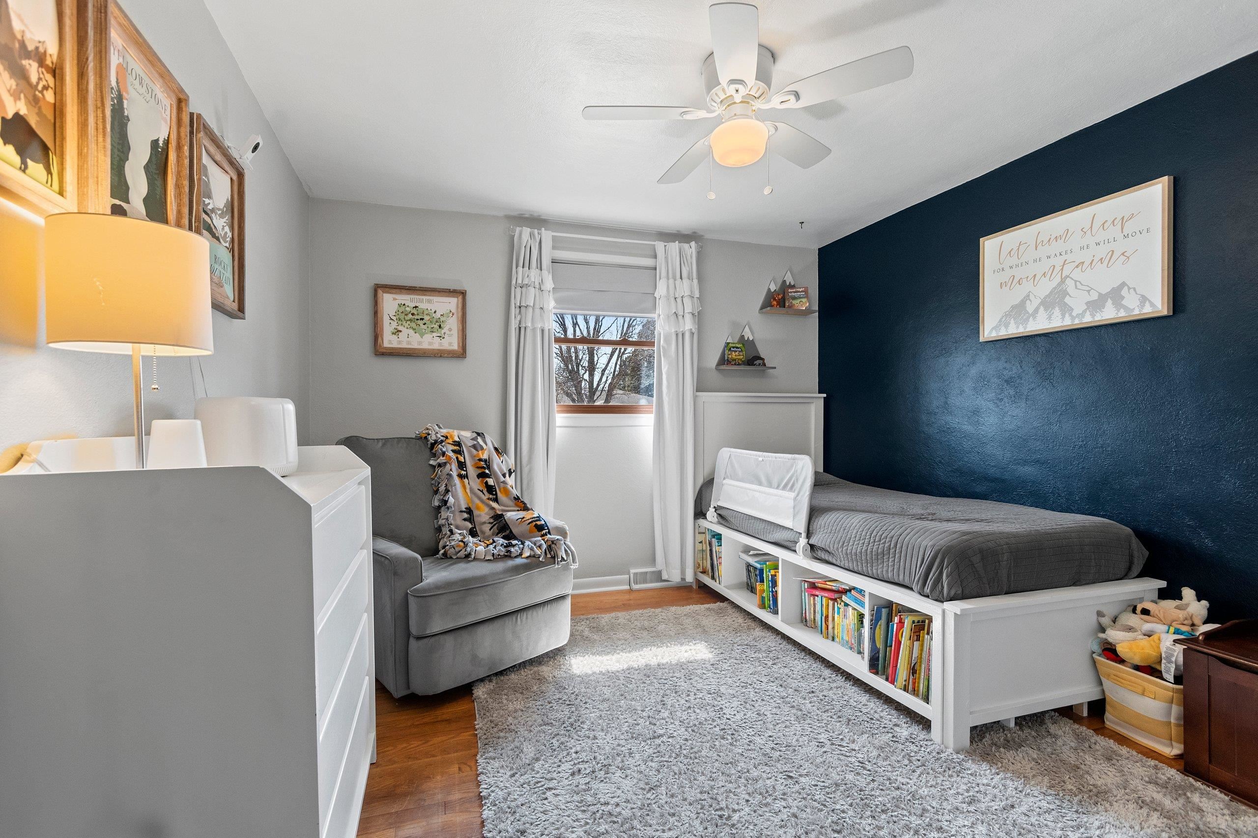 421 Memory Court Green Bay, WI 54301 - Photo 18 of 41