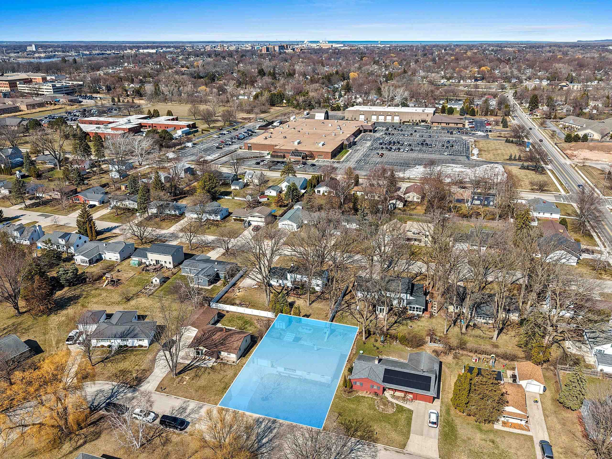 421 Memory Court Green Bay, WI 54301 - Photo 38 of 41