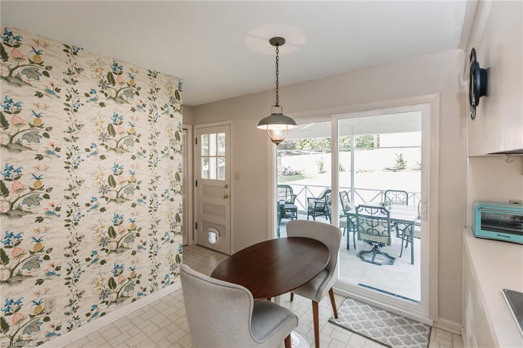 1177 Sweetbriar Road High Point, NC 27262 - Photo 14 of 50 Gallery Image 14
