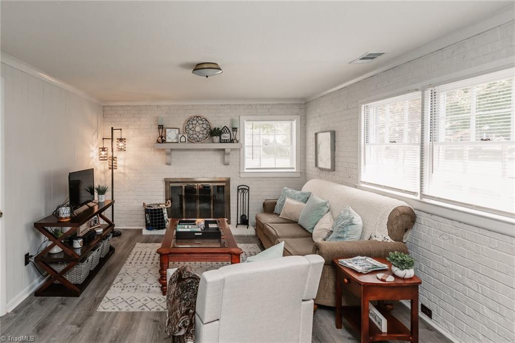 1177 Sweetbriar Road High Point, NC 27262 - Photo 31 of 50 Great Room accessory dwelling unit