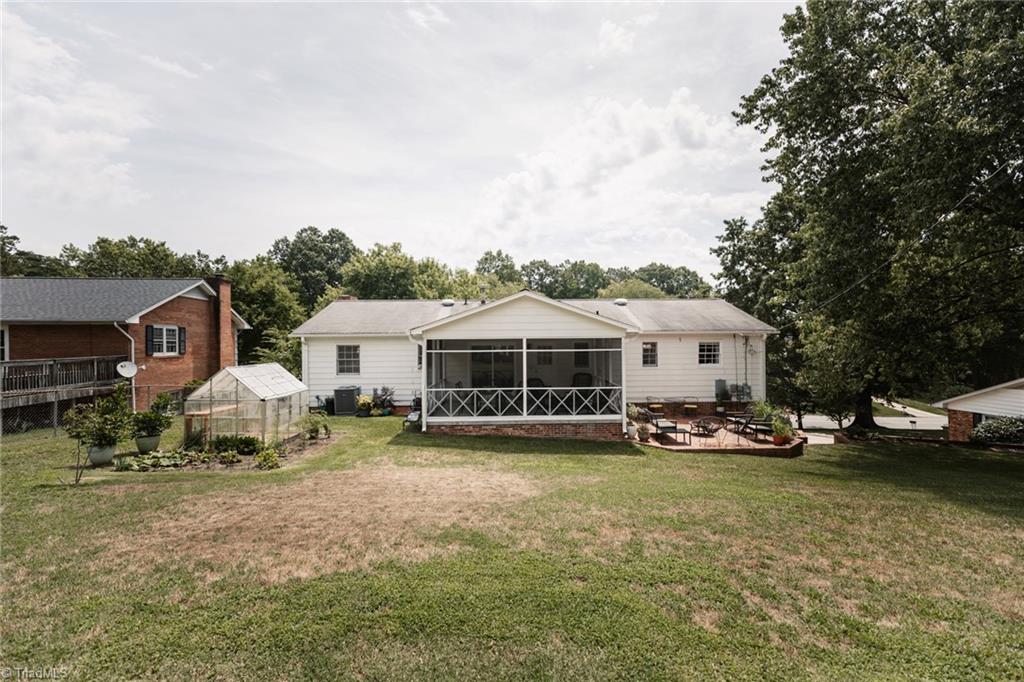 1177 Sweetbriar Road High Point, NC 27262 - Photo 45 of 50 Gallery Image 45