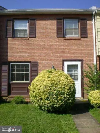 $2,400 | 2902 Buell Court, Dumfries, VA 22026