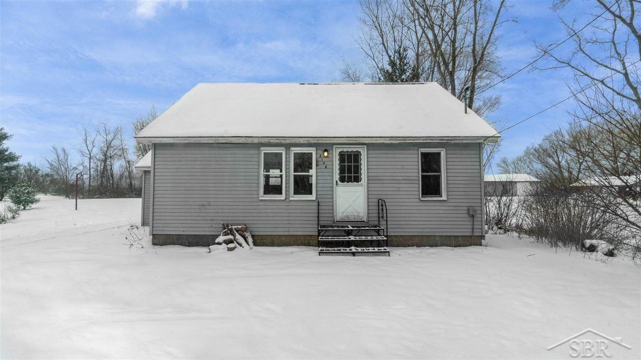 2108 Smiths Crossing Road Midland, MI 48640 - Photo 2 of 16