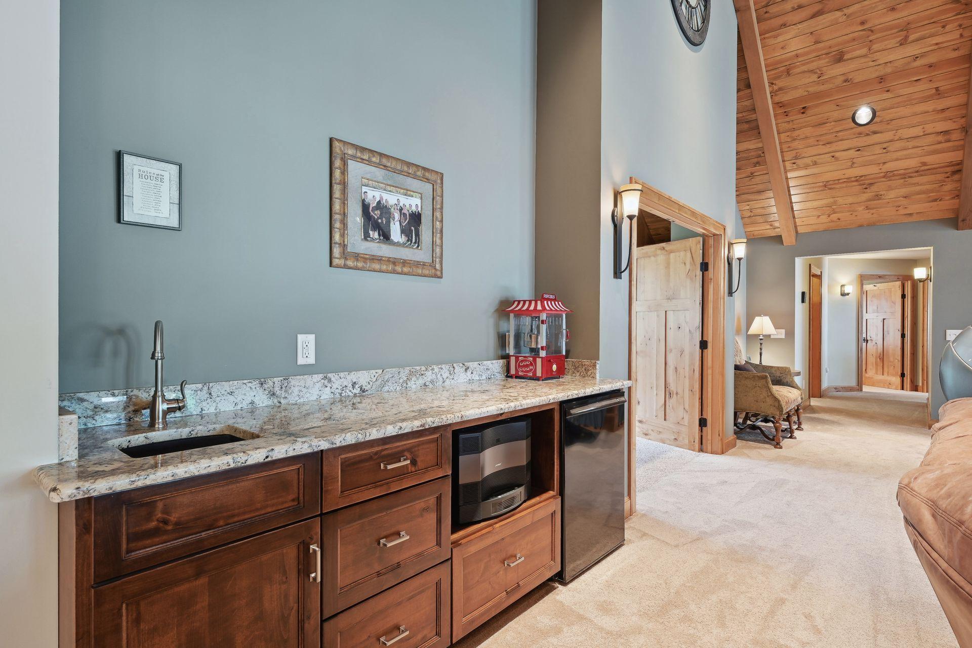 38537 Sunset Bay Road Sturgeon Lake, MN 55783 - Photo 20 of 36