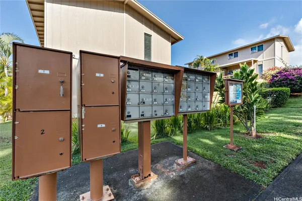 $3,500 | 98-1394 Nola Street, Unit 110, Pearl City, HI 96782