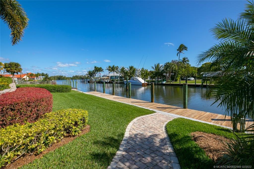5914 Southeast Horseshoe Point Road Stuart, FL 34997 - Photo 60 of 93 Gallery Image 60