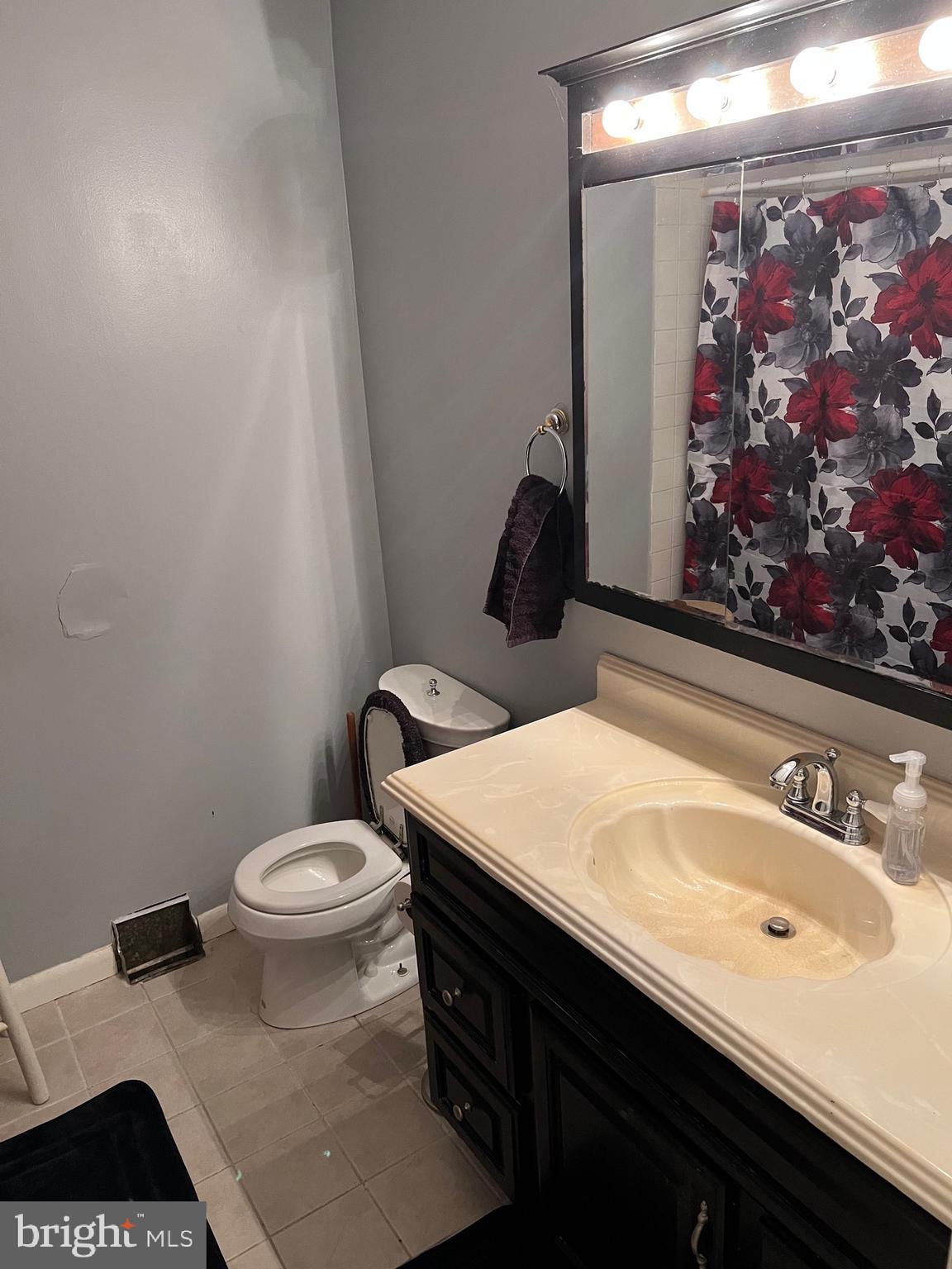 11000 Knights Road Philadelphia, PA 19154 - Photo 13 of 46