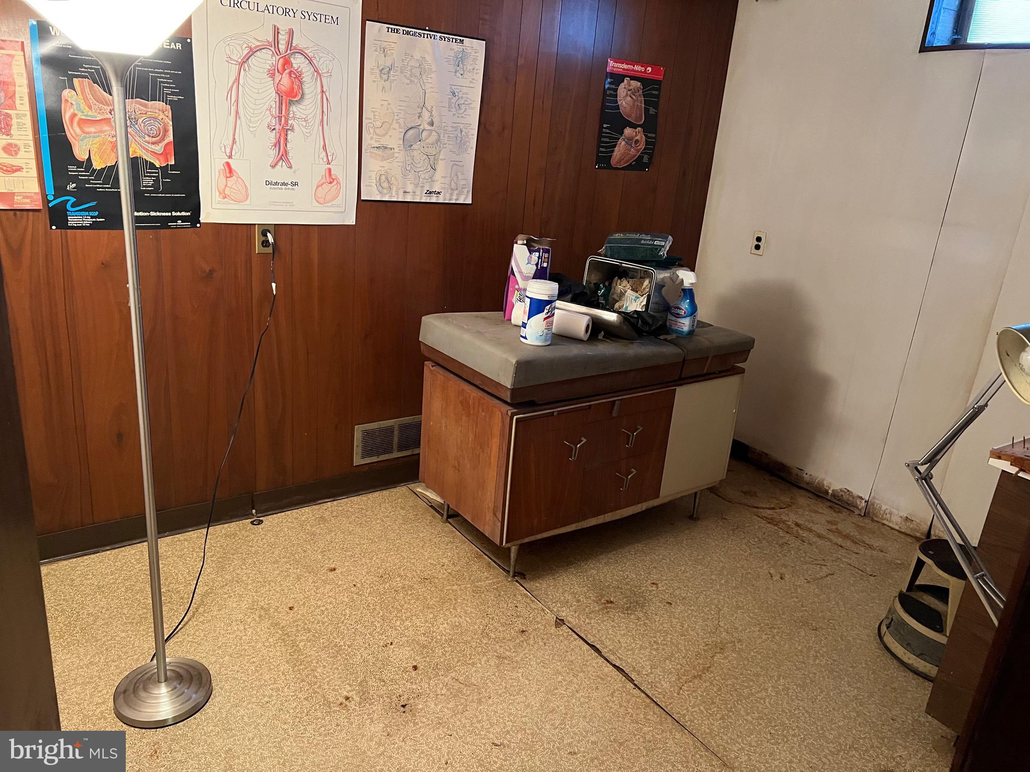 11000 Knights Road Philadelphia, PA 19154 - Photo 44 of 46 Patient room #2
