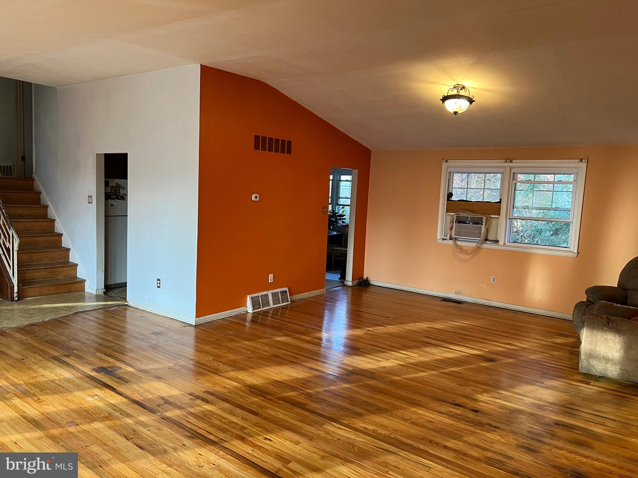 11000 Knights Road Philadelphia, PA 19154 - Photo 8 of 46