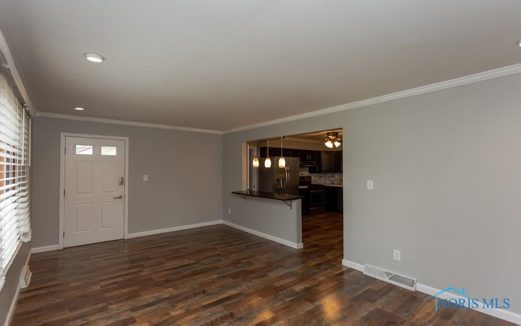 9740 Monclova Road Monclova, OH 43542 - Photo 7 of 38 Gallery Image 7