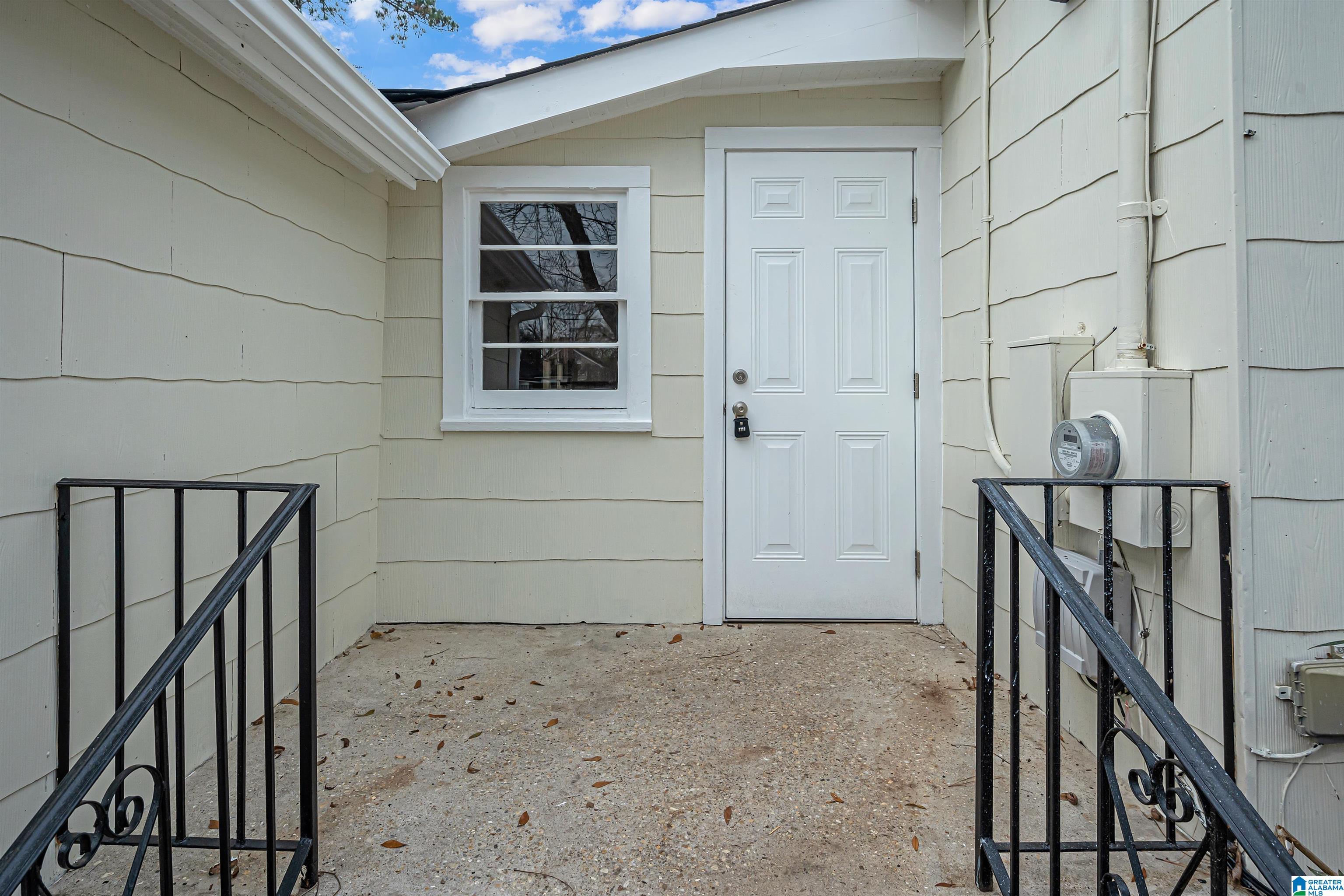 1801 2nd Avenue North Clanton, AL 35045 - Photo 35 of 40