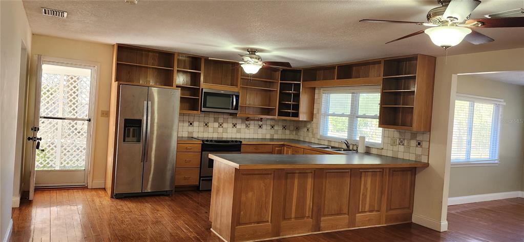 1708 East Wheeler Road Seffner, FL 33584 - Photo 11 of 26