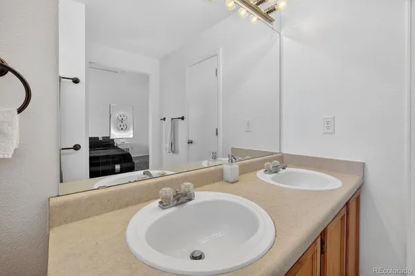 $534,500 | 20100 East Prentice Lane, Centennial, CO 80015