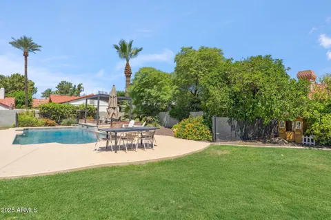 a view of a bench in the garden