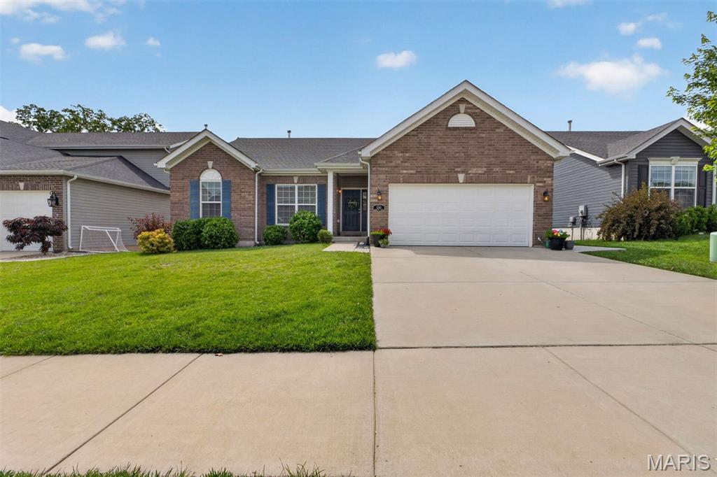 1742 Ridgeway Trail Fenton, MO 63026 - Photo 1 of 51