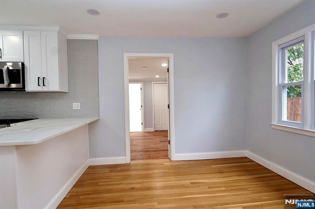 86 Howland Avenue Teaneck, NJ 07666 - Photo 13 of 50