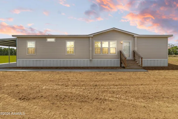 $199,999 | 19925 Errol Road, Crowley, LA 70526