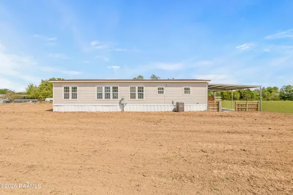 $199,999 | 19925 Errol Road, Crowley, LA 70526