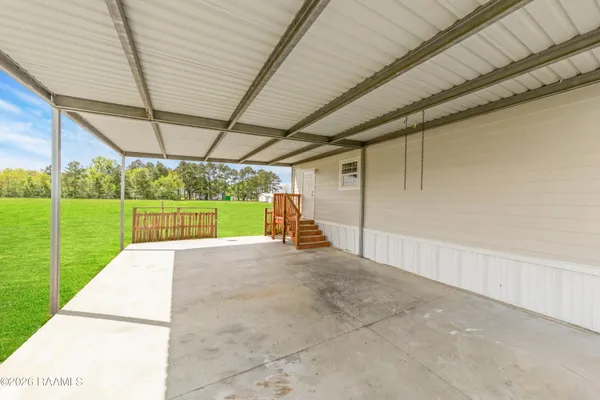 $199,999 | 19925 Errol Road, Crowley, LA 70526