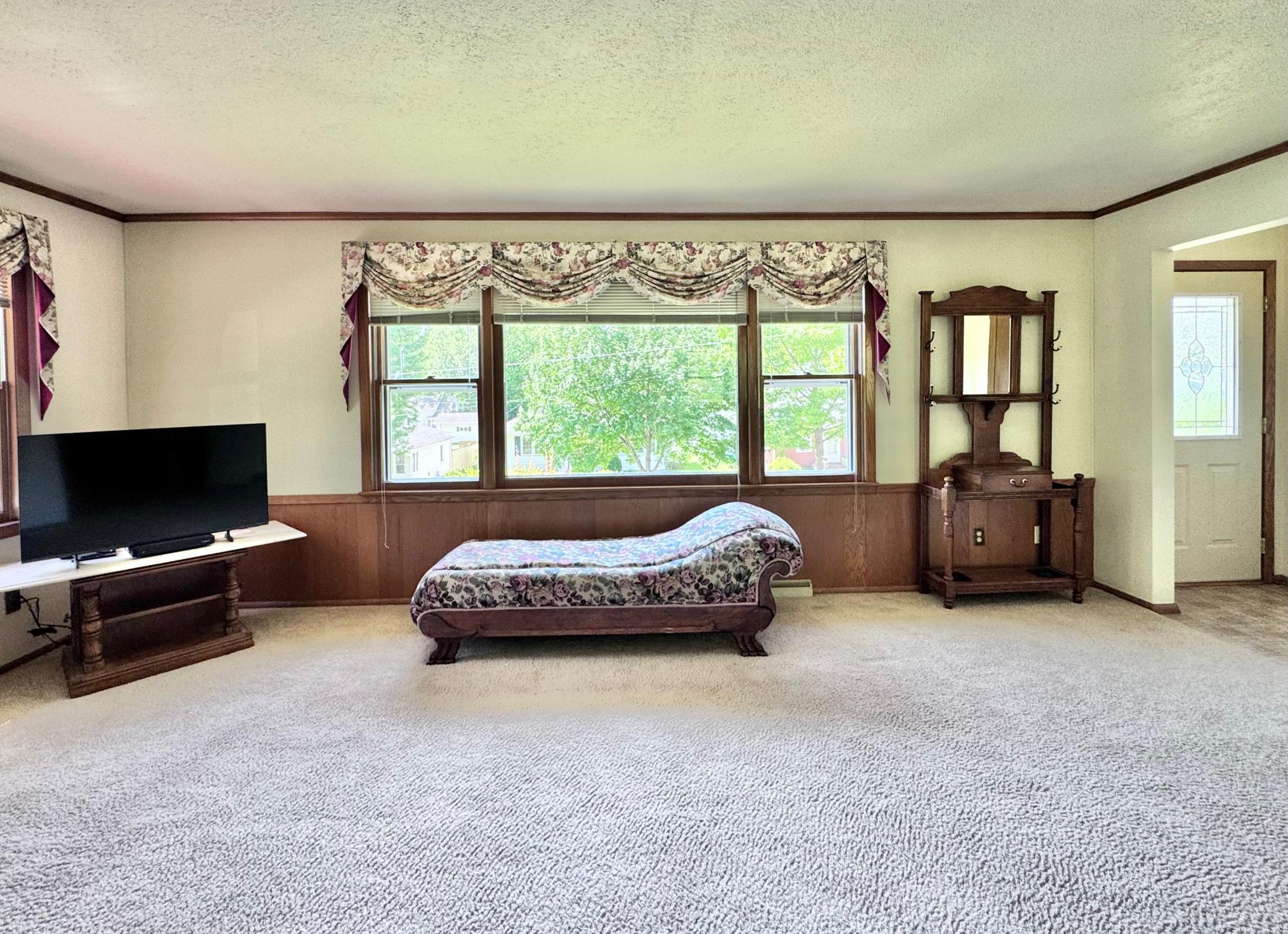 604 Hawthorne Street Red Wing, MN 55066 - Photo 11 of 29