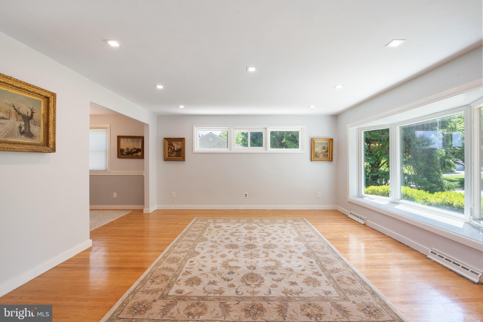 426 Robin Hill Road Wayne, PA 19087 - Photo 4 of 30