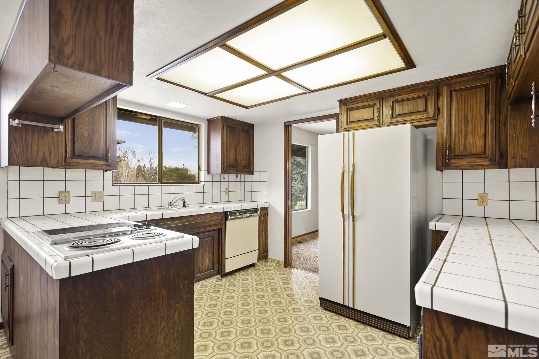 2080 Dunes Circle Reno, NV 89509 - Photo 5 of 21 Photo 5
