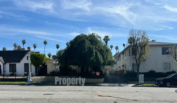 $1,358,000 | 1104 North Lake Avenue, Pasadena, CA 91104