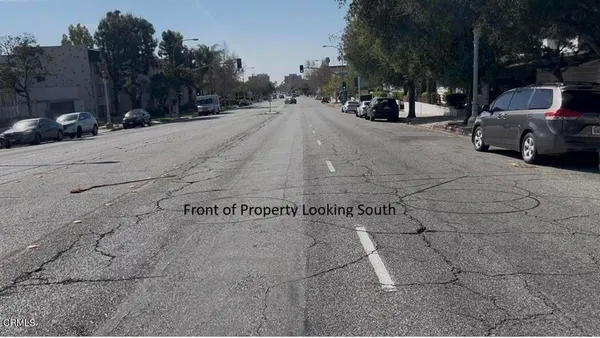 $1,358,000 | 1104 North Lake Avenue, Pasadena, CA 91104