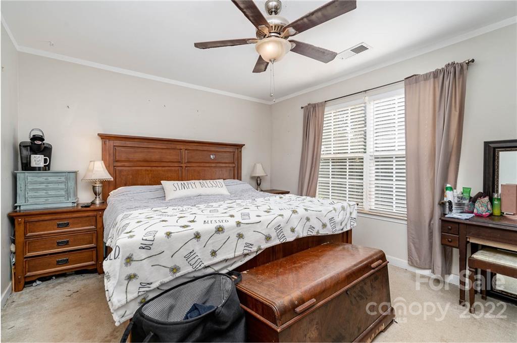 617 Overlook Road Lowell, NC 28098 - Photo 14 of 20 Gallery Image 14