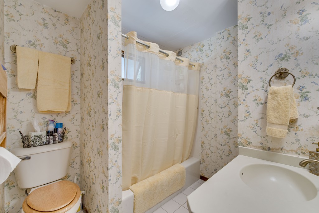 35 Alden Road Marshfield, MA 02050 - Photo 11 of 20 Gallery Image 11