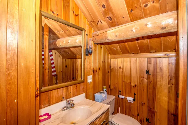 $655,000 | 17 Pickering Road, Bartlett, NH 03812