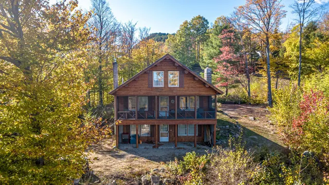 $655,000 | 17 Pickering Road, Bartlett, NH 03812