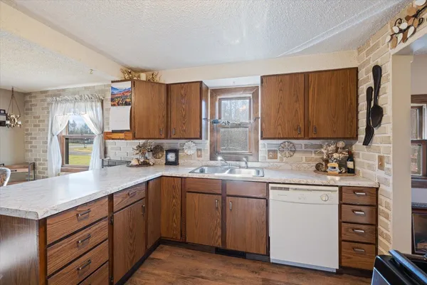 $279,900 | 4057 Highway 11, International Falls, MN 56649