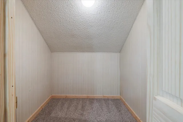 $279,900 | 4057 Highway 11, International Falls, MN 56649