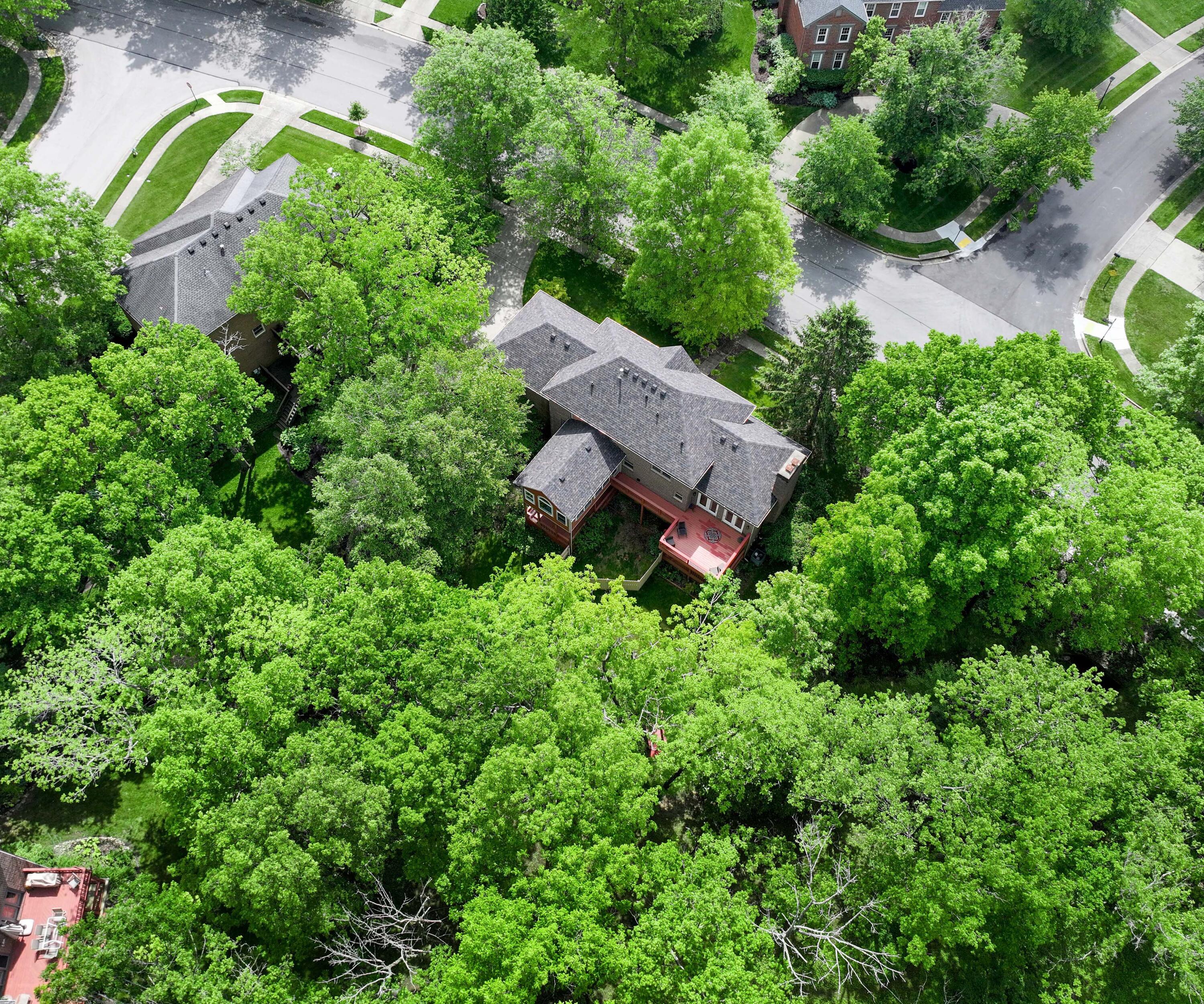 2253 Abbeywood Road Lexington, KY 40515 - Photo 87 of 87 DJI_20240516111819_0266_D