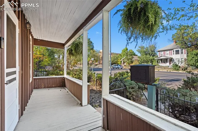 a house view with a garden space