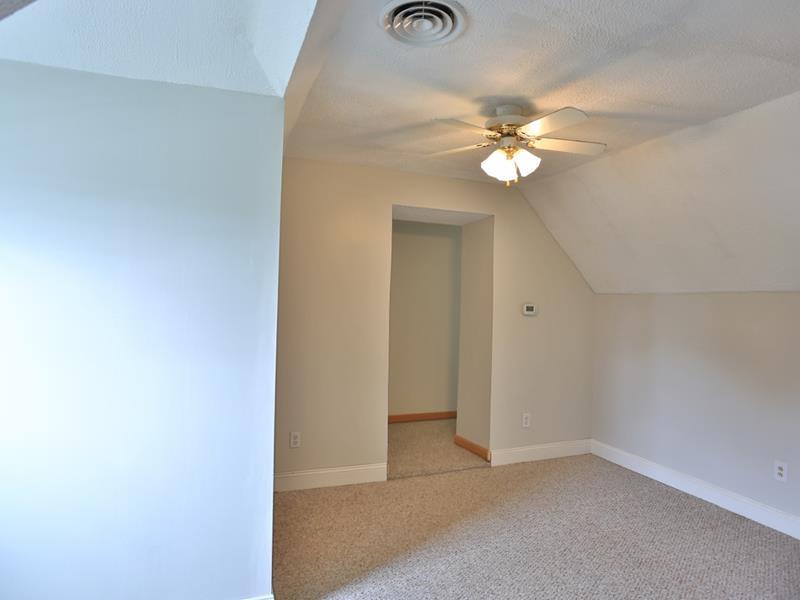 15698 Lin Road Fortville, IN 46040 - Photo 8 of 13 Gallery Image 8