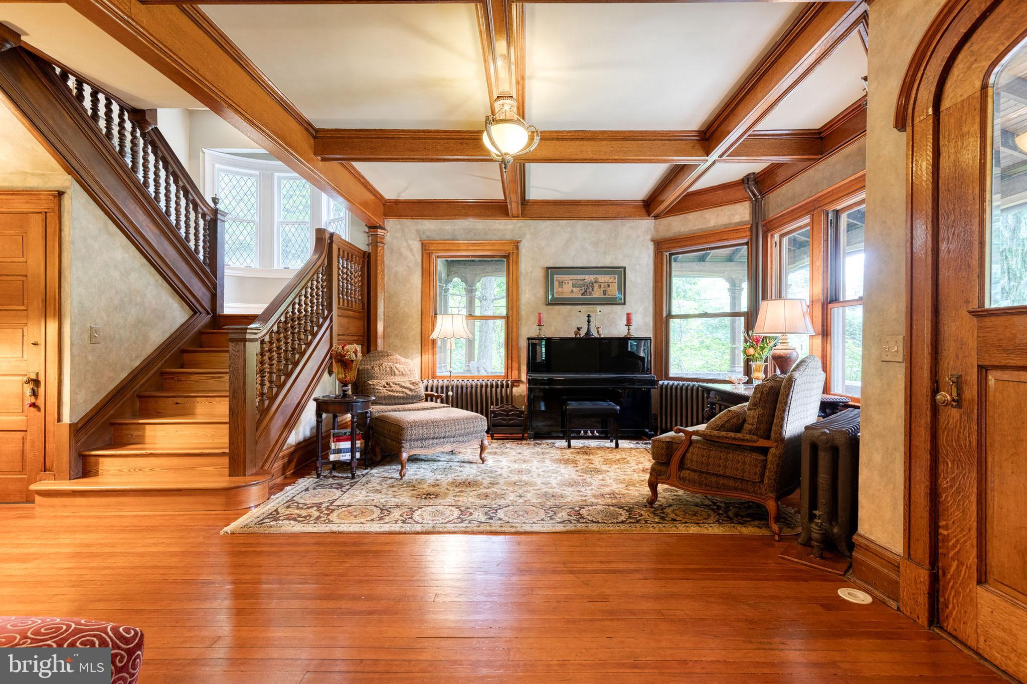 501 Woodlawn Road Baltimore, MD 21210 - Photo 11 of 69