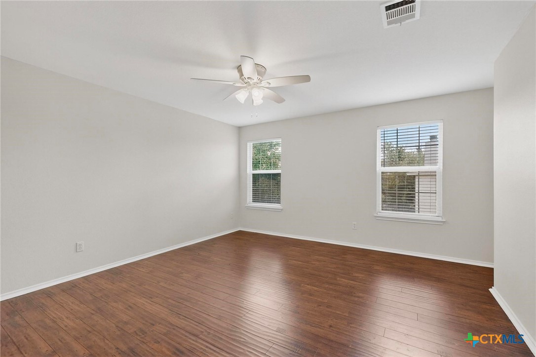 109 Comal Cove Elgin, TX 78621 - Photo 14 of 35