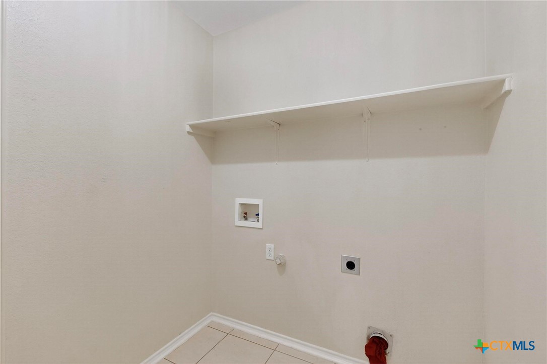 109 Comal Cove Elgin, TX 78621 - Photo 20 of 35