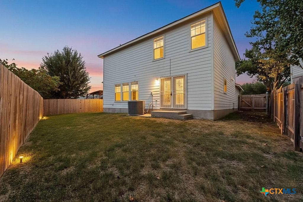 109 Comal Cove Elgin, TX 78621 - Photo 4 of 35