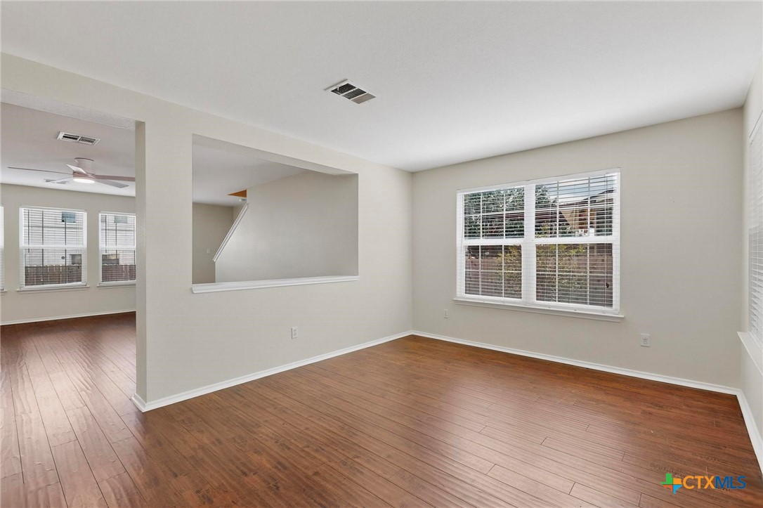 109 Comal Cove Elgin, TX 78621 - Photo 6 of 35