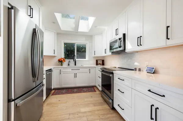 $1,895,000 | 7569 Newport Drive, Goleta, CA 93117