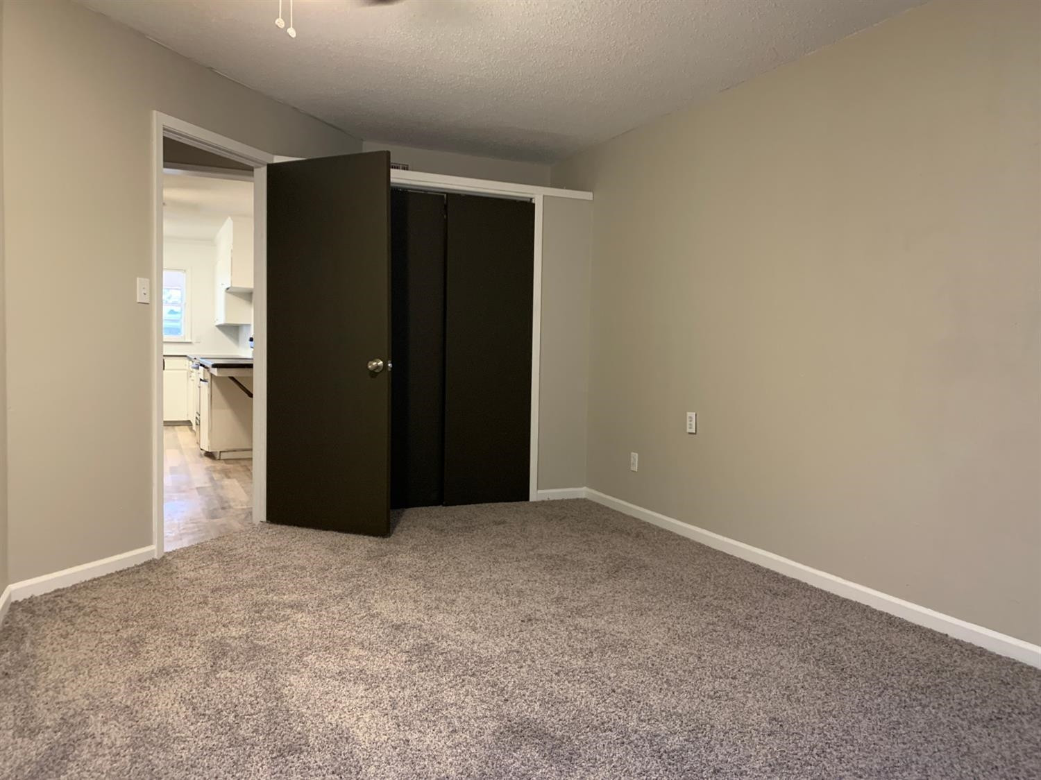 2816 53rd Street Lubbock, TX 79413 - Photo 8 of 15 Photo 8