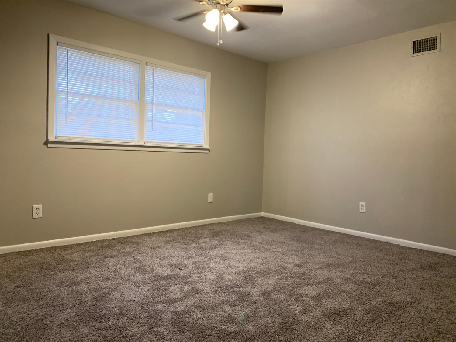2816 53rd Street Lubbock, TX 79413 - Photo 9 of 15 Photo 9