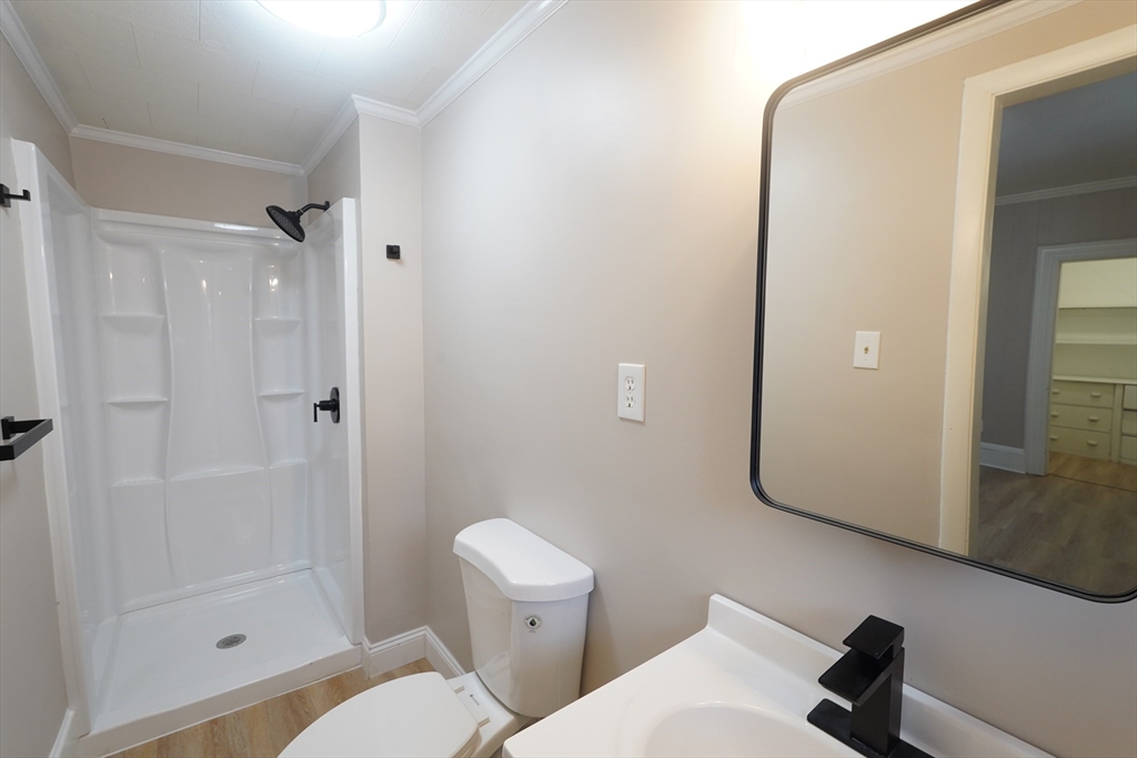 75 Chatham Street, Unit 5 Worcester, MA 01609 - Photo 9 of 16