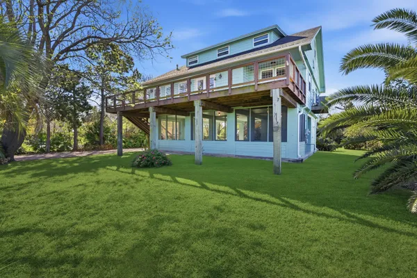 $2,950 | 180 Grove Road, Kemah, TX 77565