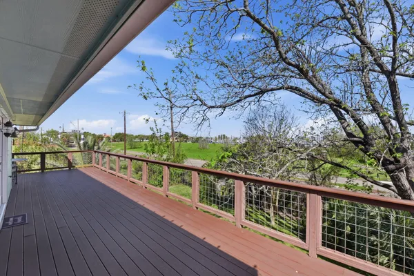 $2,950 | 180 Grove Road, Kemah, TX 77565