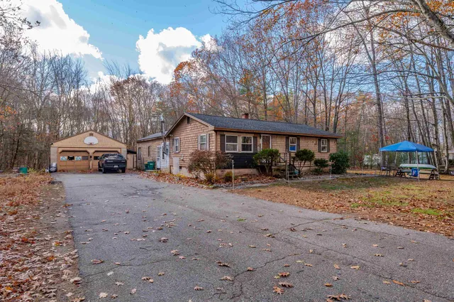 $299,000 | 125 Blackwater Road, Rochester, NH 03867