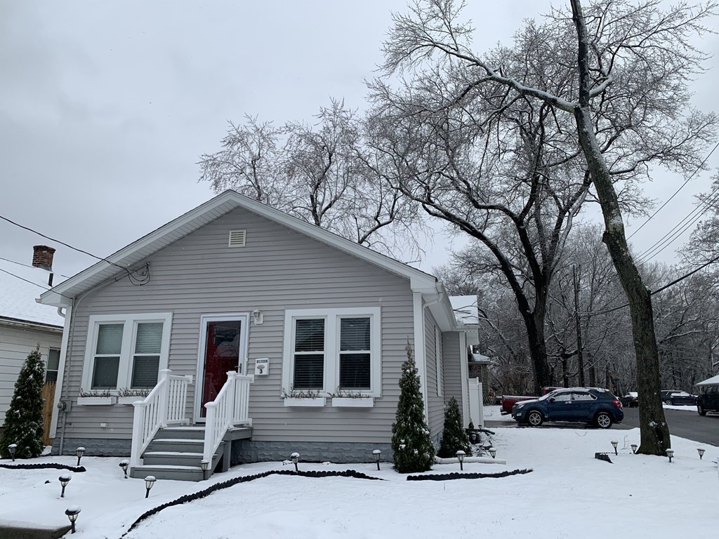 3 Turner Street Springfield, MA 01108 - Photo 1 of 15